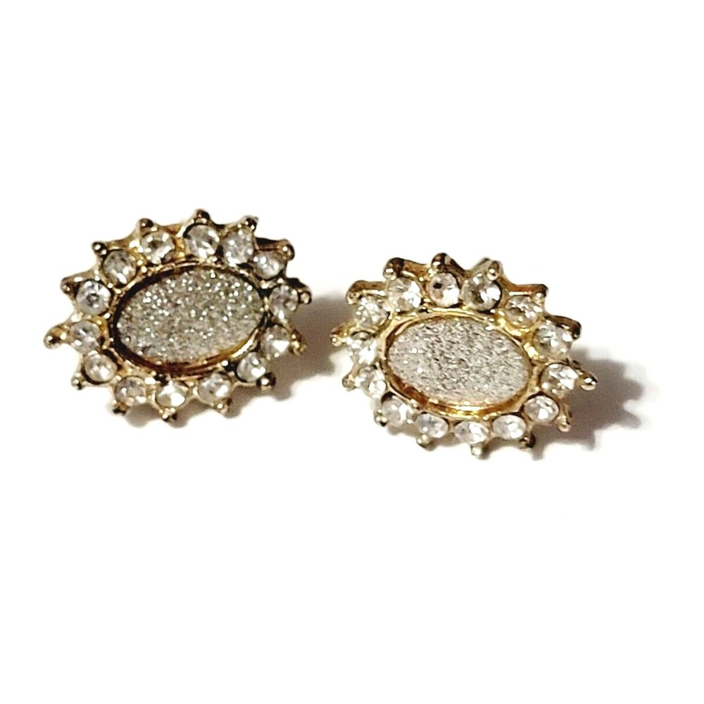 Small Rhinestone Sparkly Pierced Earrings Gold-tone Posts Studs wp-